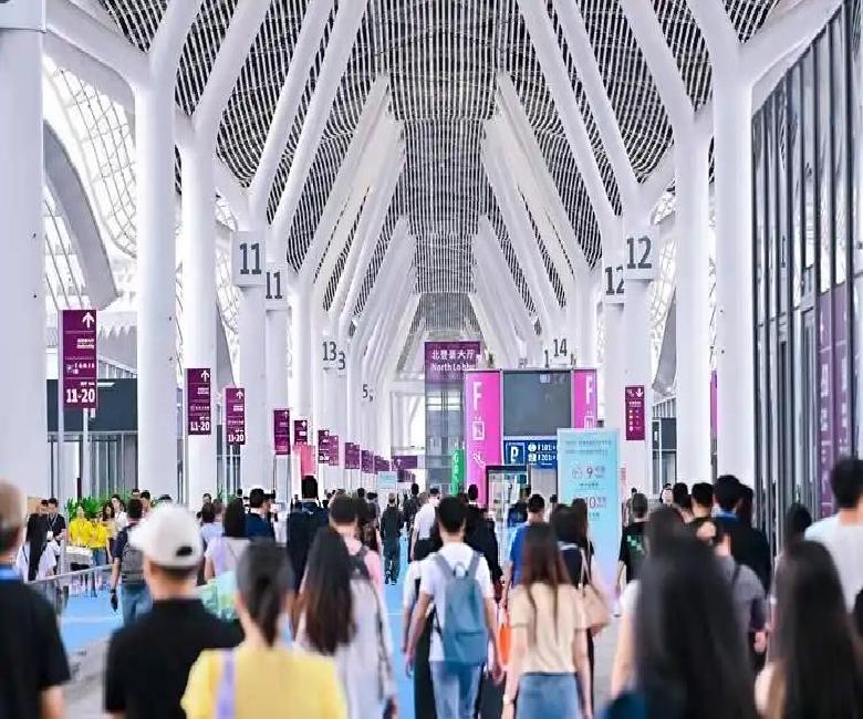 2026CCBEC深圳跨境電商展：全球商機(jī)匯聚，智創(chuàng)未來(lái)鏈通